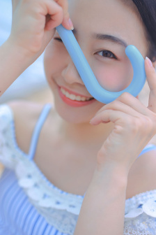 美丽的邻居在线观看